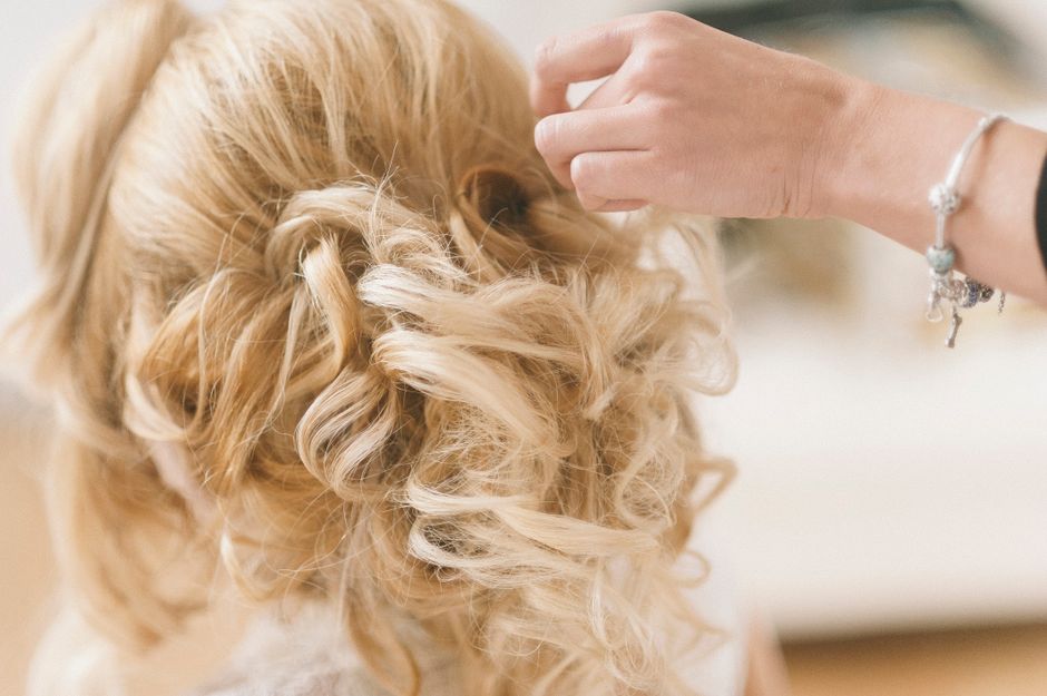 Coafuri de mireasă — Butterfly Beauty Boutique